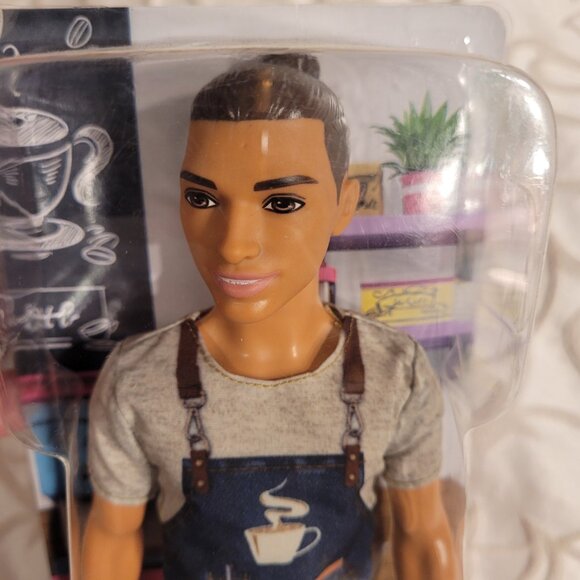 Barista Ken by Barbie You Can Be Anything 2018 - Picture 4 of 17